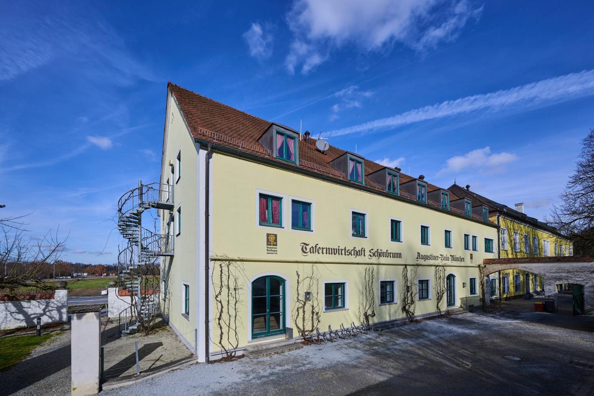 Tafernwirtschaft Hotel Schoenbrunn Landshut Exterior foto