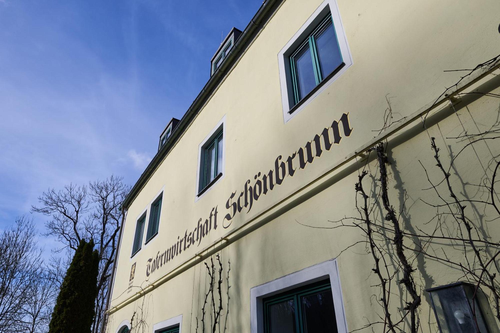 Tafernwirtschaft Hotel Schoenbrunn Landshut Exterior foto