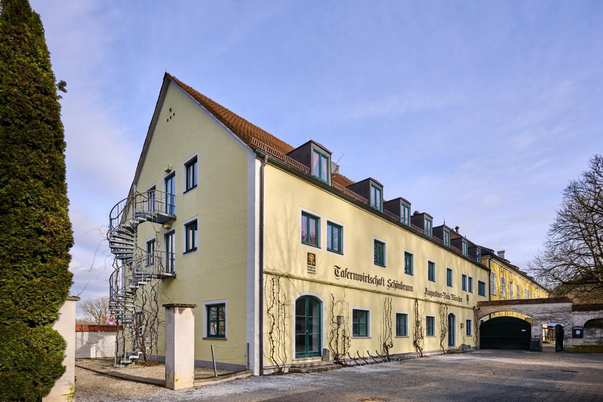 Tafernwirtschaft Hotel Schoenbrunn Landshut Exterior foto
